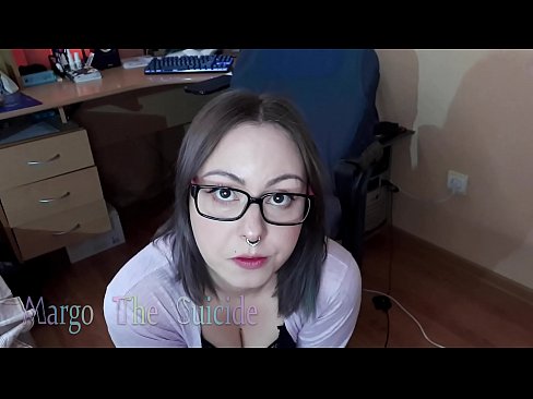❤️ Fata sexy cu ochelari suge adânc Dildo în fața camerei de filmat ️❌  at us ro.lansexs.xyz
